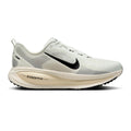 Vomero 18 Neutralschuh - weiß, grau