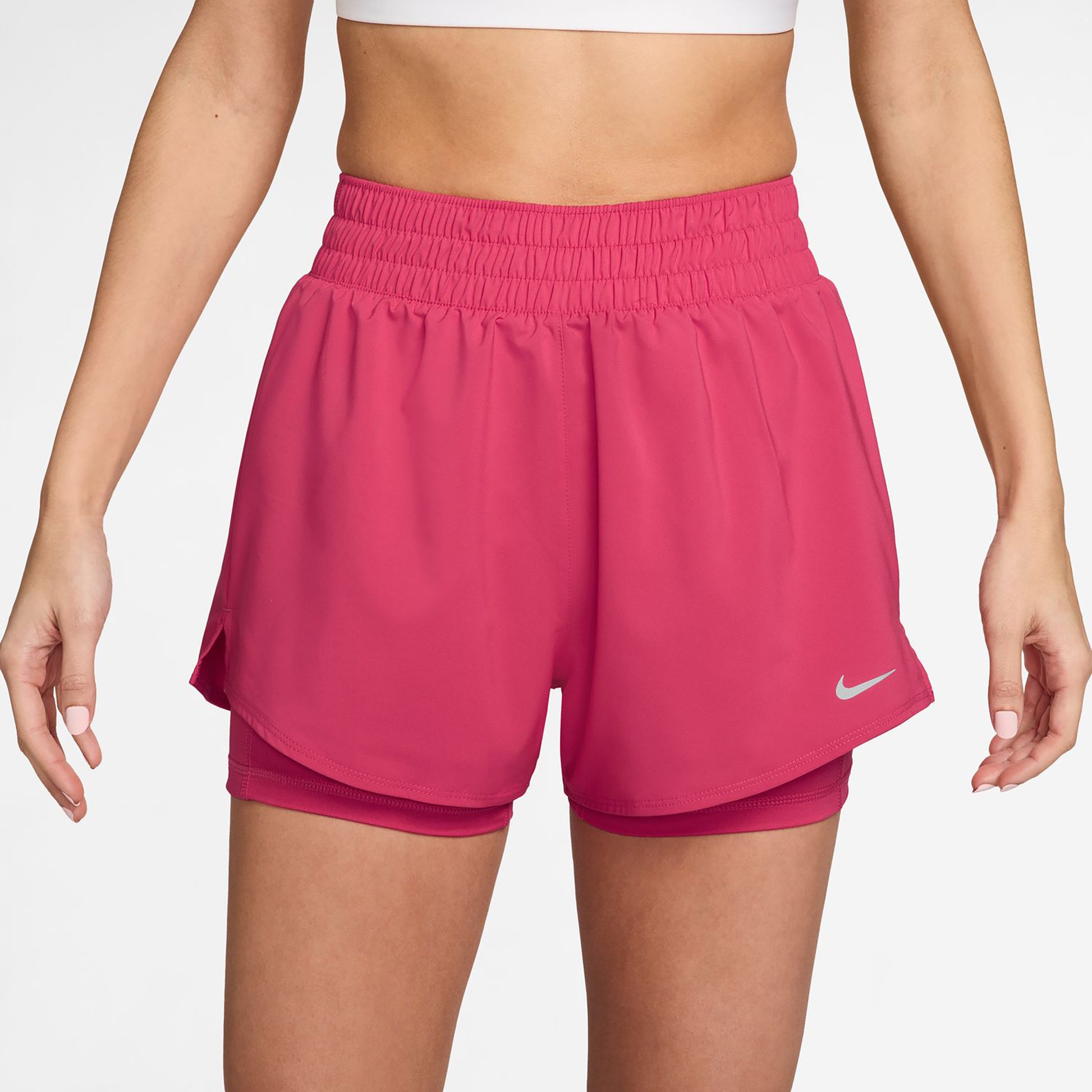 Nike Dri-Fit One Mid Rise 2in1 3in Shorts Damen - berry, silber