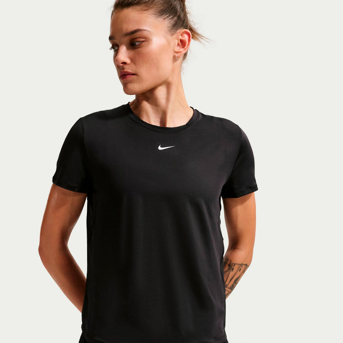 Nike One Dri-Fit T-Shirt Damen-schwarz, weiß