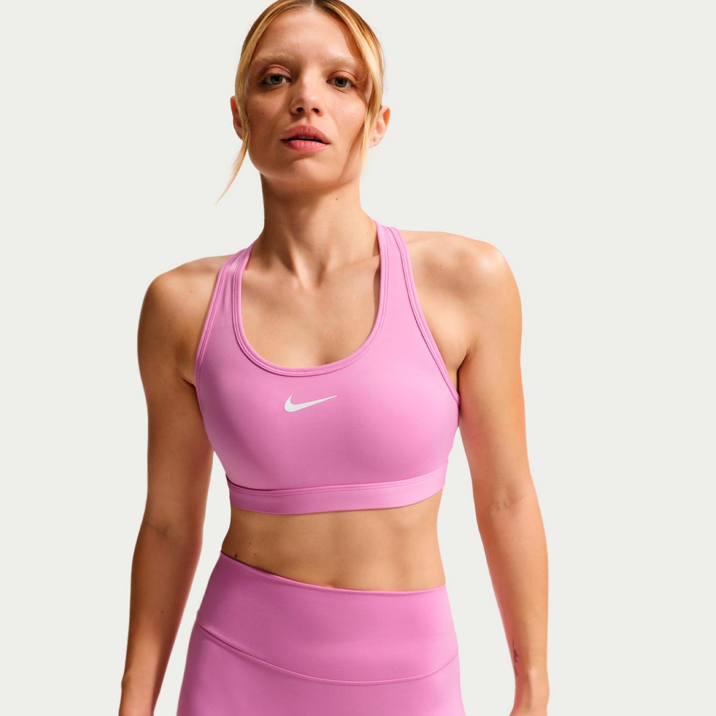 Nike Swoosh Medium Sport-BH Damen - violett