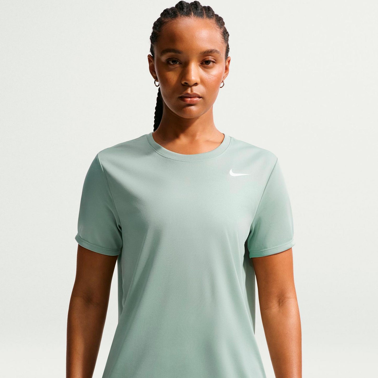 Nike Dri-Fit Regular T-Shirt Damen - graugrün, weiß