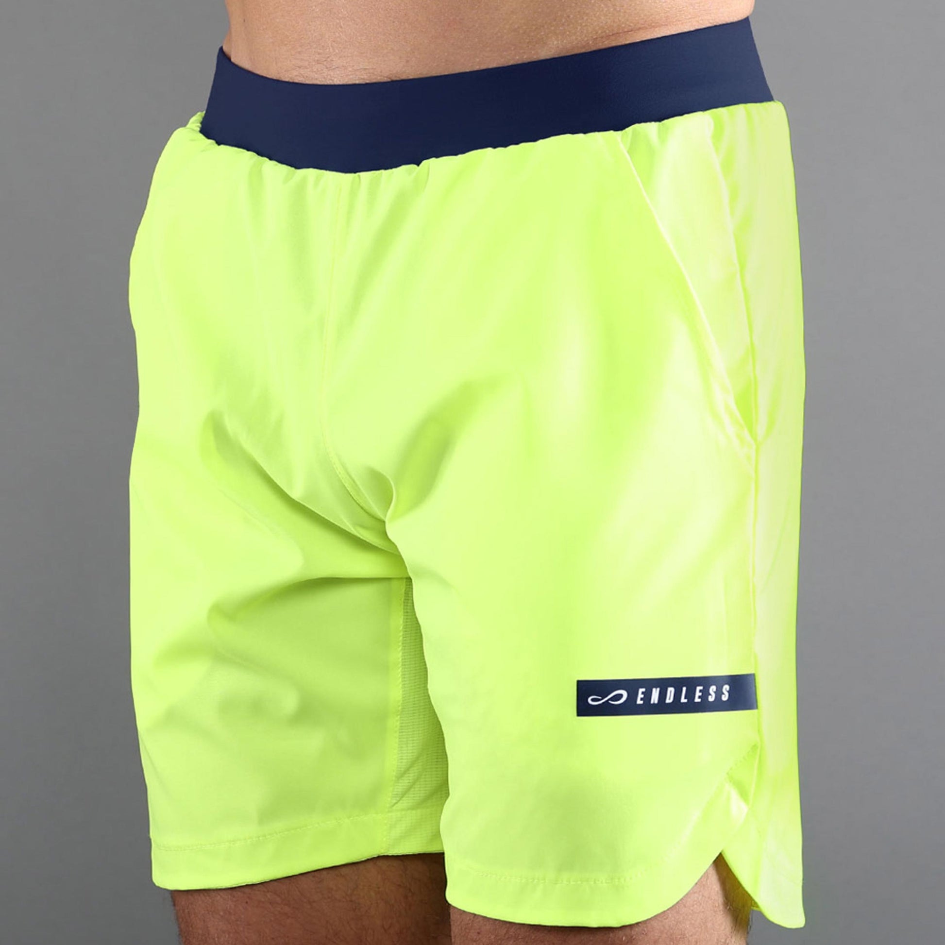 Endless SWIFT Shorts Herren - neongelb, blau