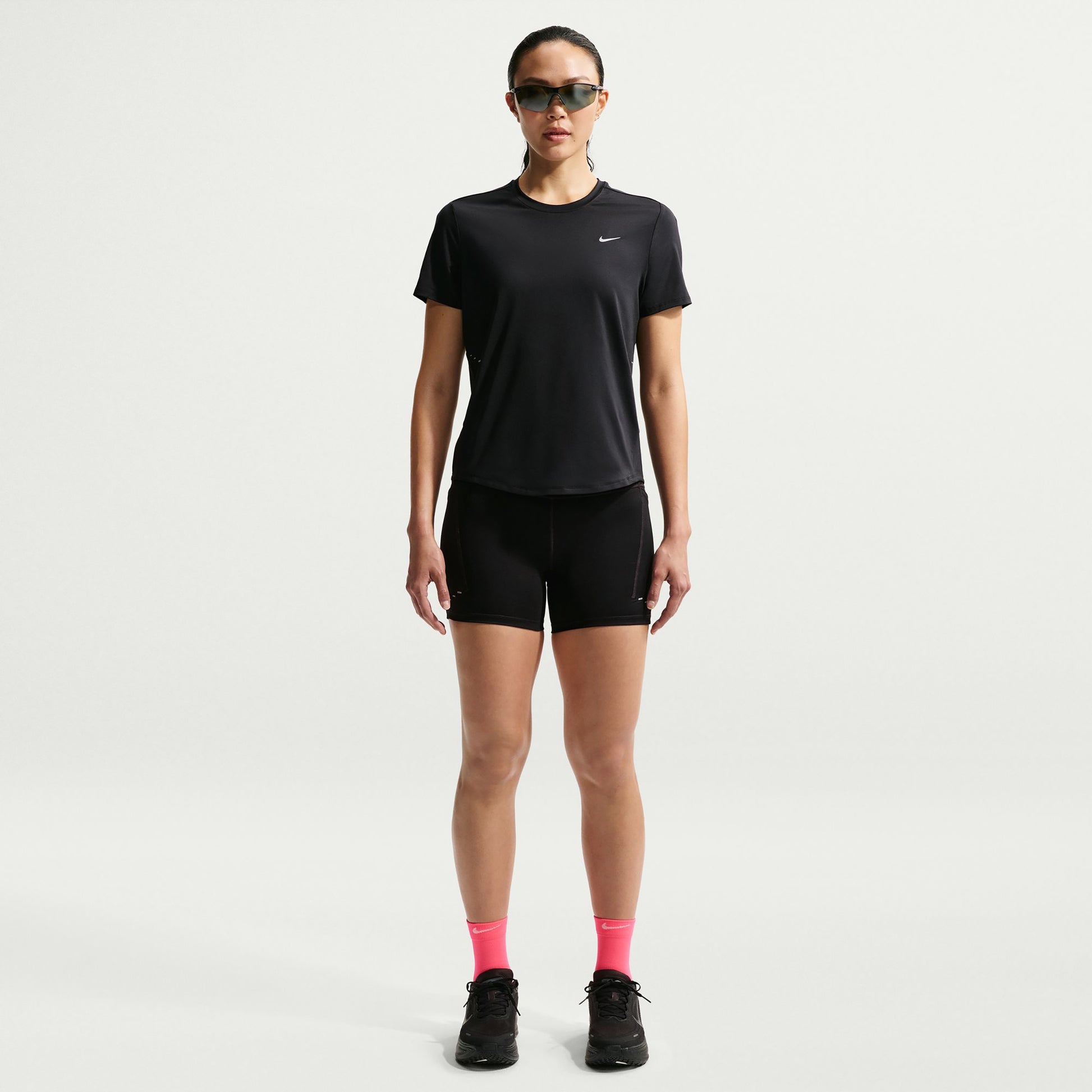 Nike Swift  Laufshirt Damen - schwarz, silber