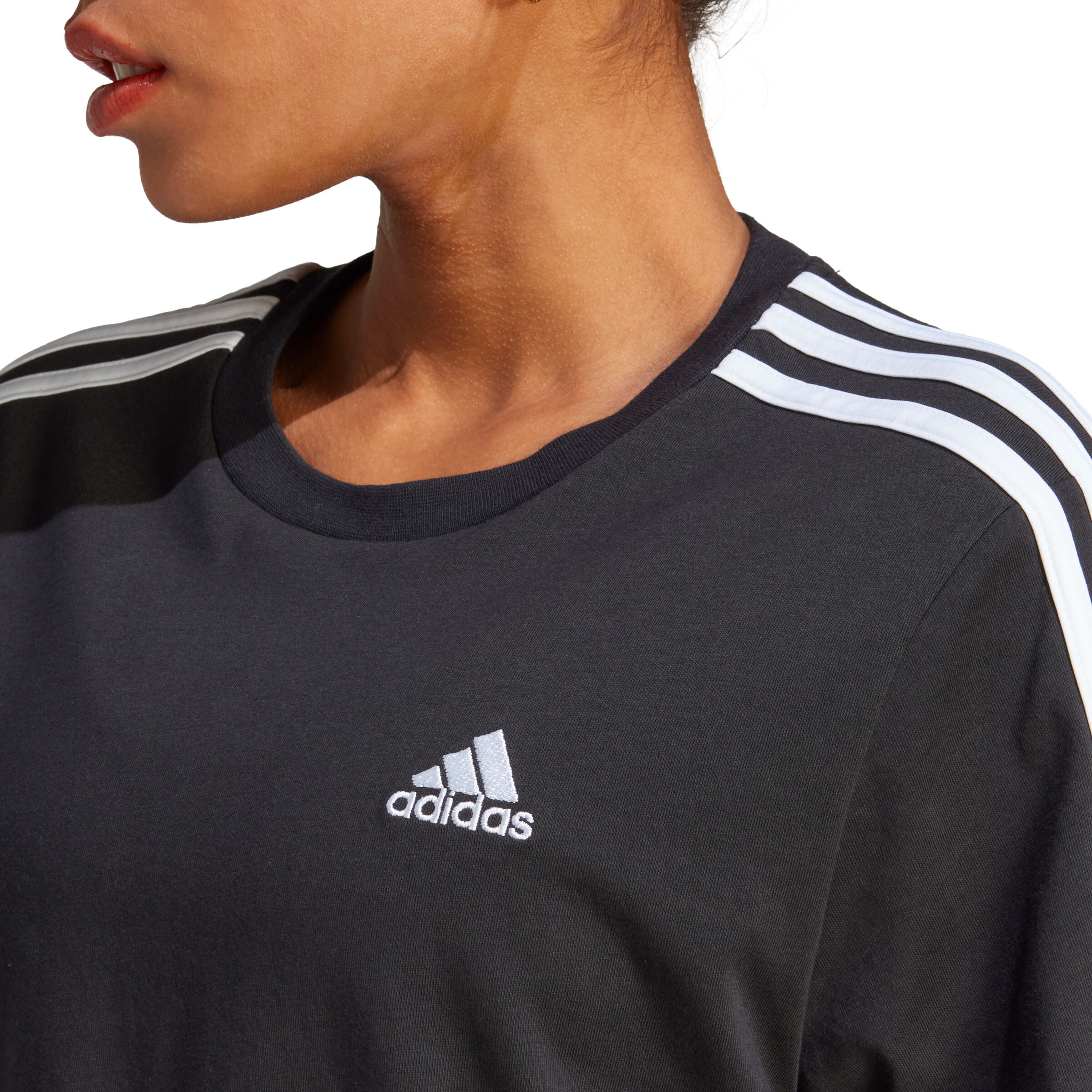 adidas Essentials 3 Stripes Single Jersey Crop T Shirt Damen Schwarz WeiB online kaufen Tennis Point AT