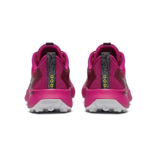 Saucony