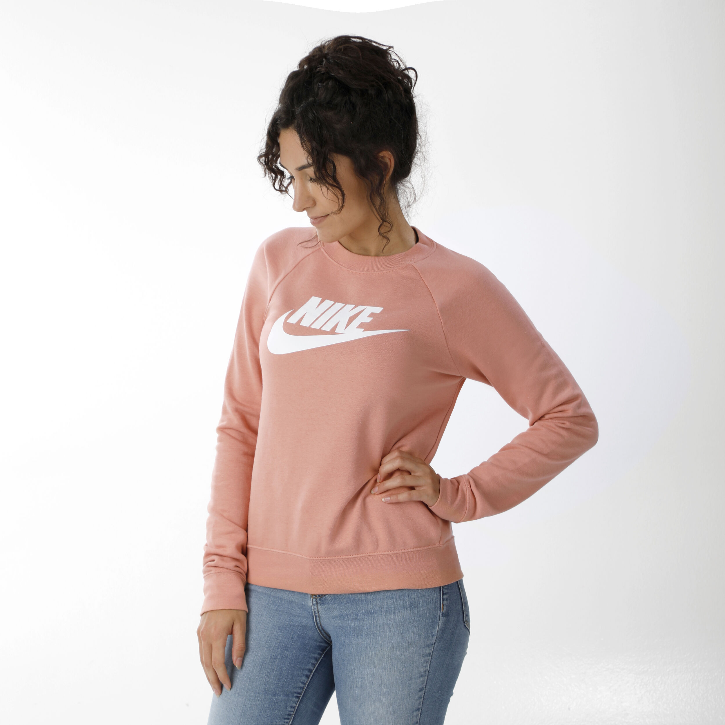 Nike Sportswear Essential Crew Sweatshirt Damen Apricot Nike Sportswear Essential Crew Sweatshirt Damen Apricot