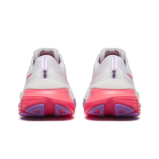 Saucony