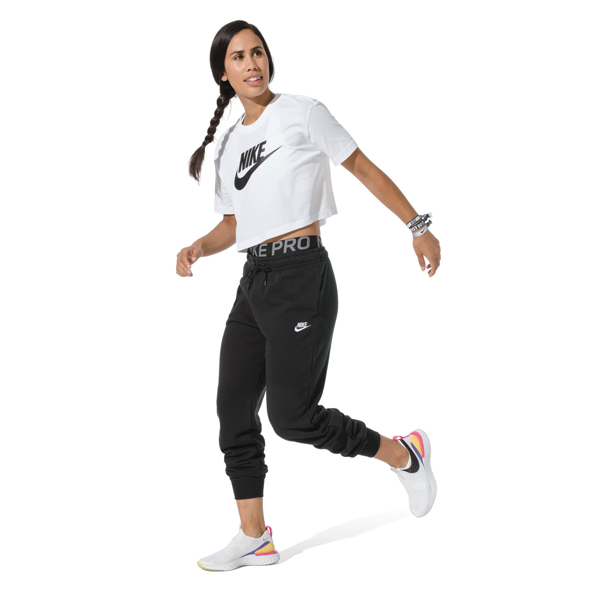 Nike Sportswear Essential Crop T Shirt Damen WeiB Schwarz online kaufen Tennis Point AT