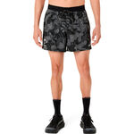 ASICS Bekleidung ASICS Fujitrail AOP 5in Laufshorts Herren-schwarz, grau