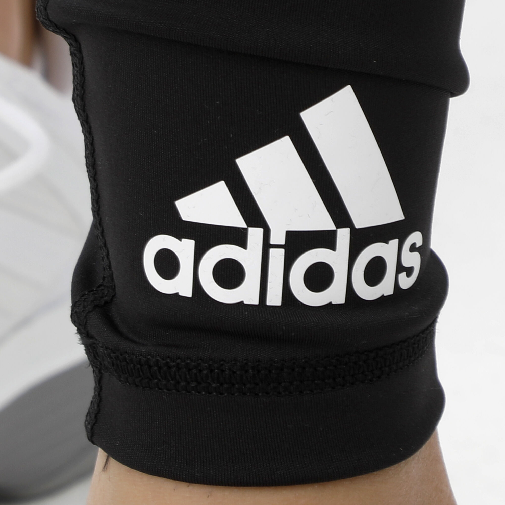 adidas alphaskin badge of sport