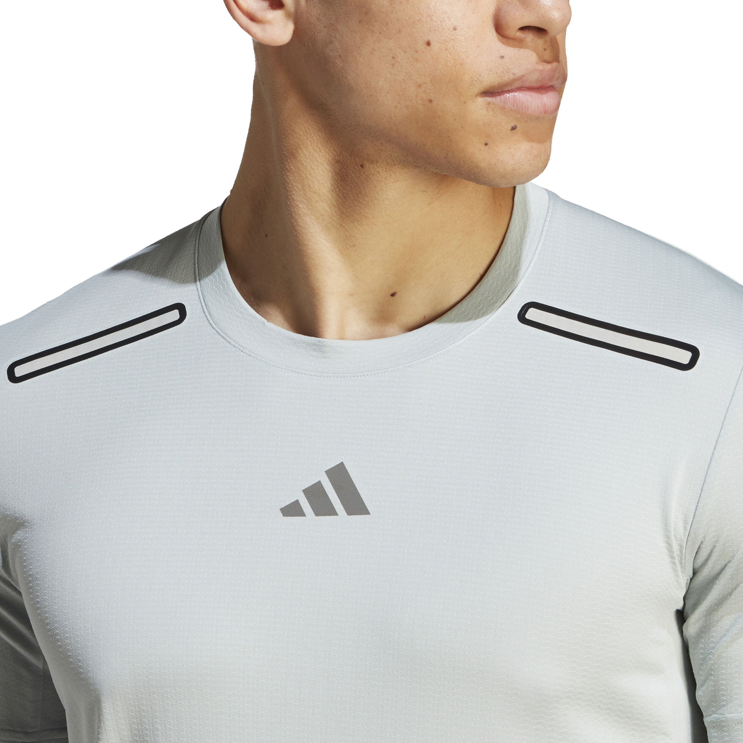 Adidas t shirt herren grau hot sale