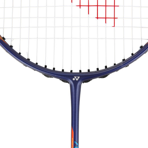 Yonex
