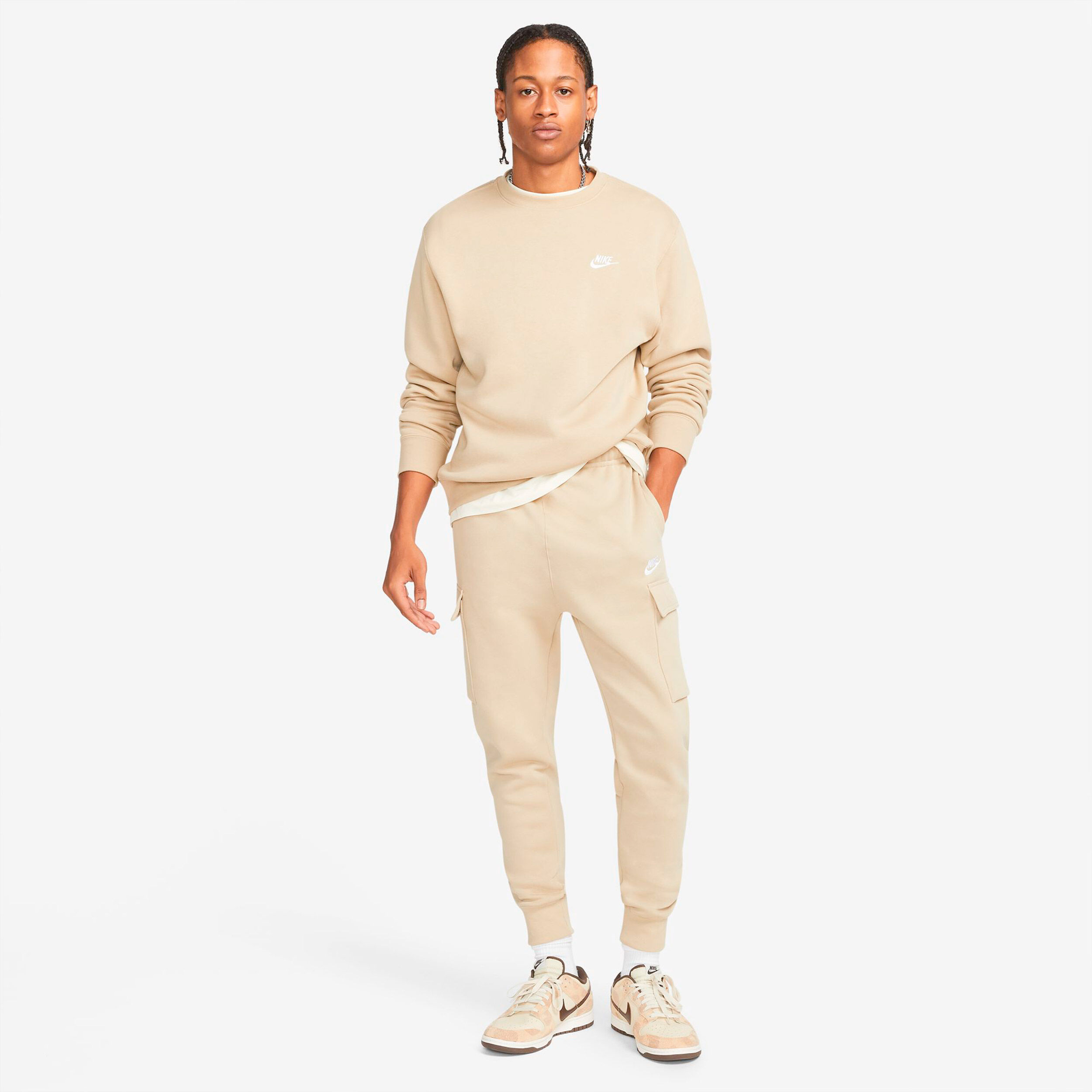 Nike Sportswear Club Cargo Trainingshose Herren Beige online kaufen |  Tennis Point AT